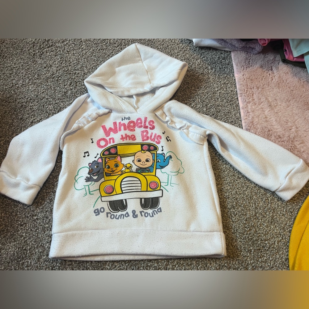 COCOMELON Wheels on the Bus Sweater (24M)